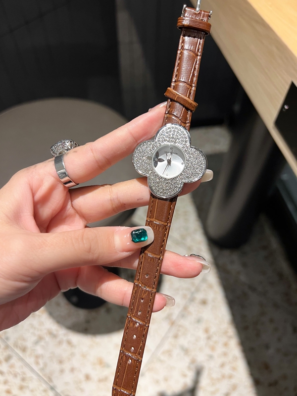 ブランド時計着用イメージ